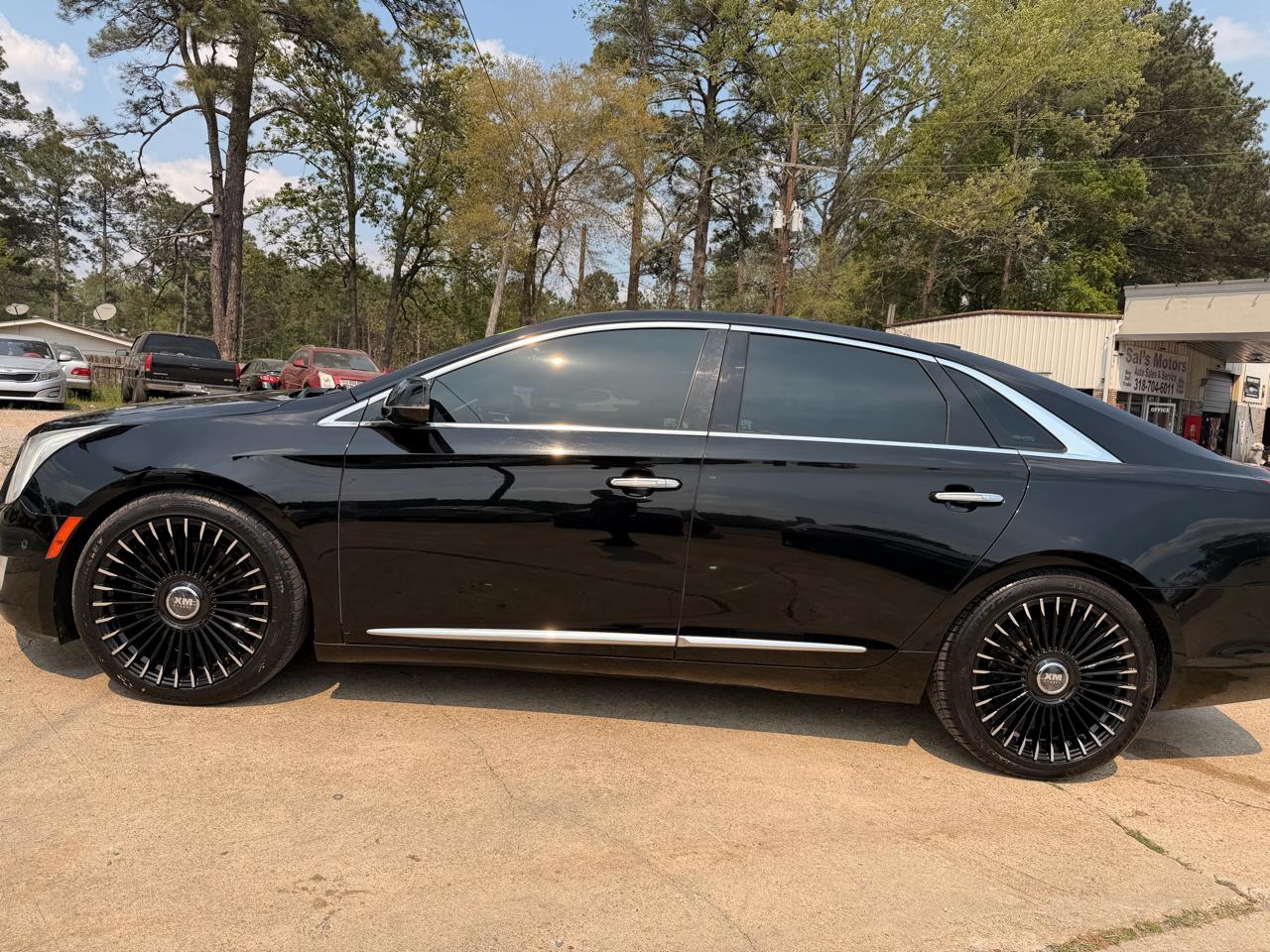 Cadillac XTS 4dr Sdn Platinum FWD 2015
