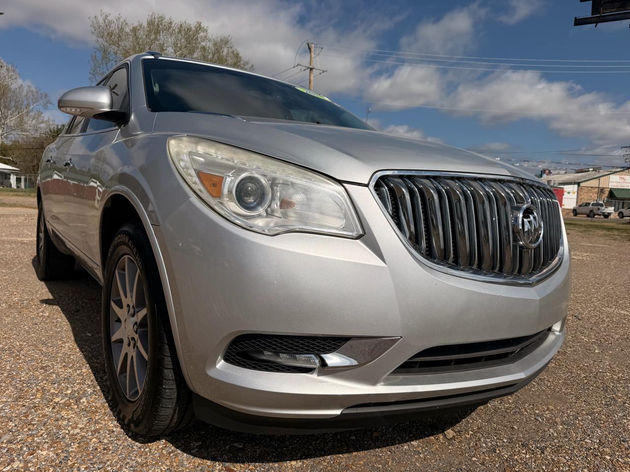 Buick Enclave FWD 4dr Leather 2016