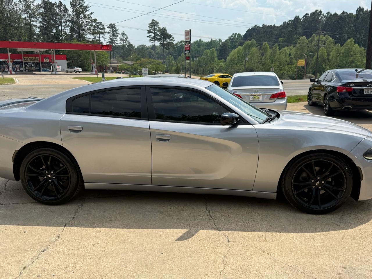Dodge Charger SXT RWD 2018