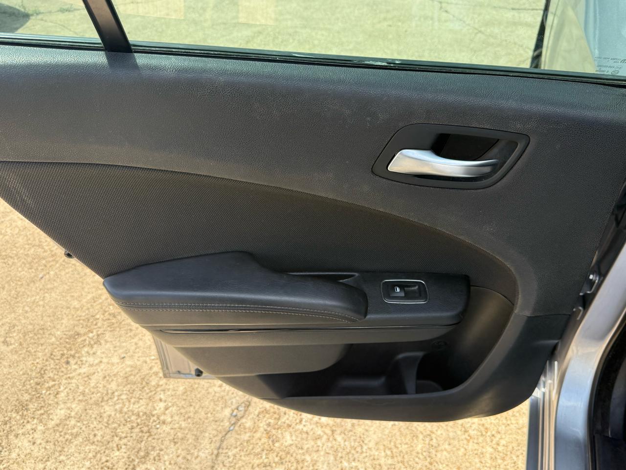 Dodge Charger SXT RWD 2018