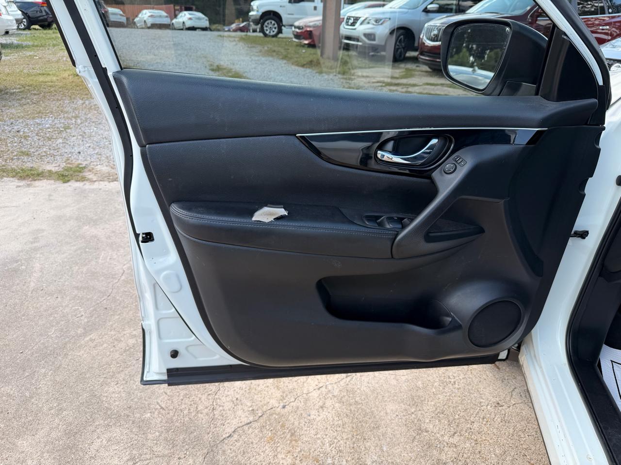 Nissan Rogue Sport FWD SL 2017