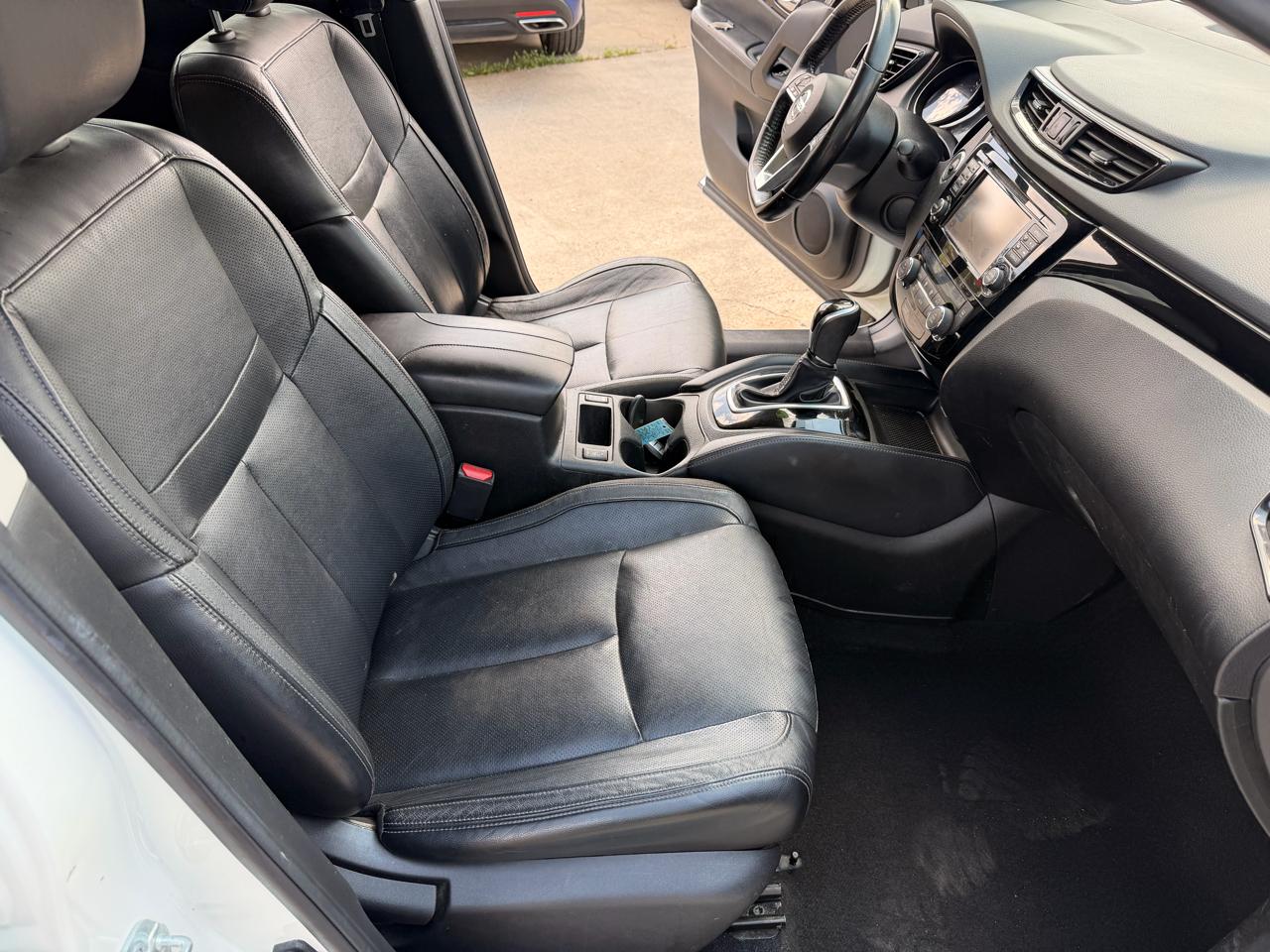 Nissan Rogue Sport FWD SL 2017