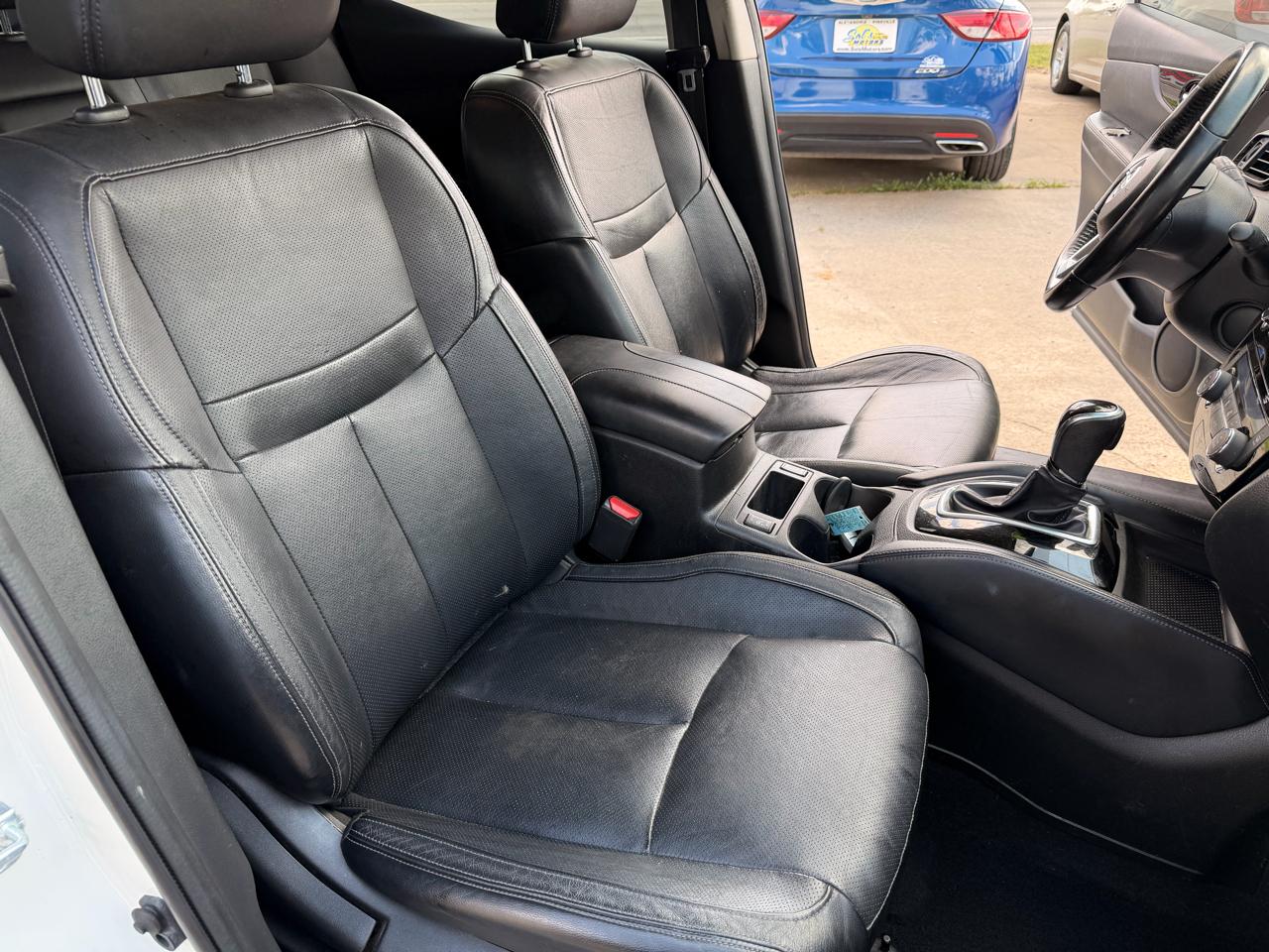 Nissan Rogue Sport FWD SL 2017