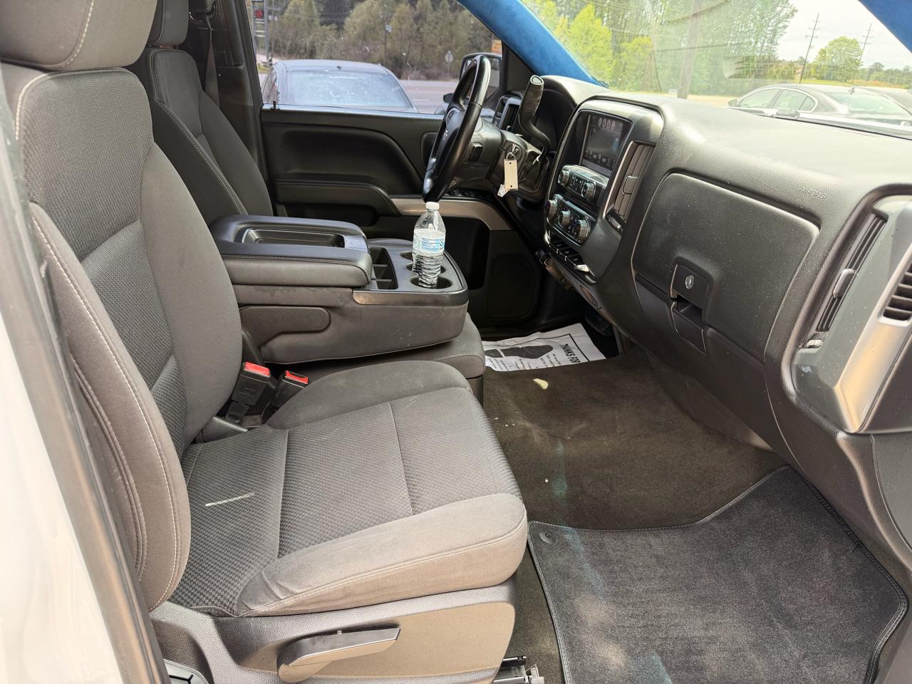 Chevrolet Silverado 1500 4WD Crew Cab 143.5" LT w/2LT 2018