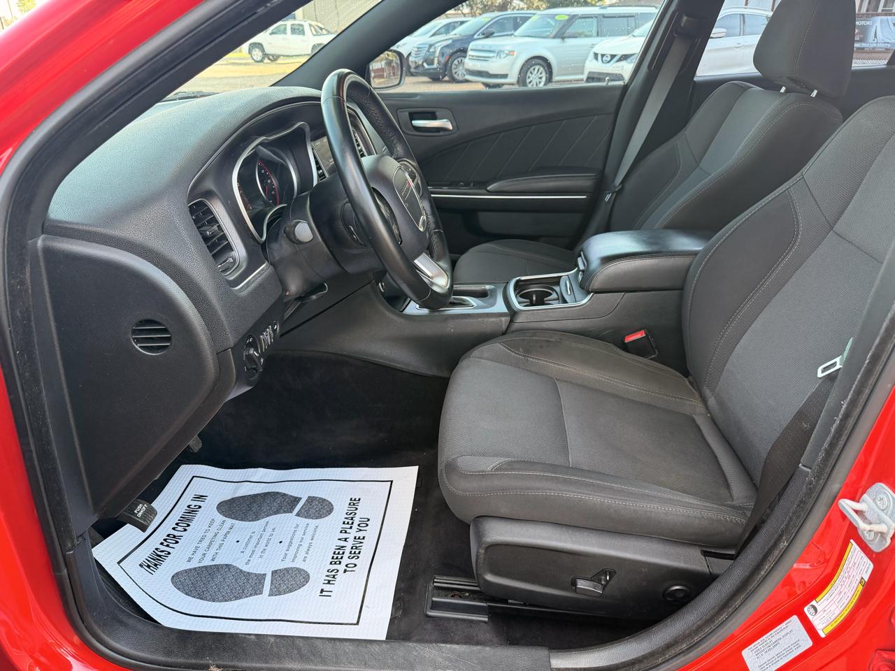 Dodge Charger SXT RWD 2017