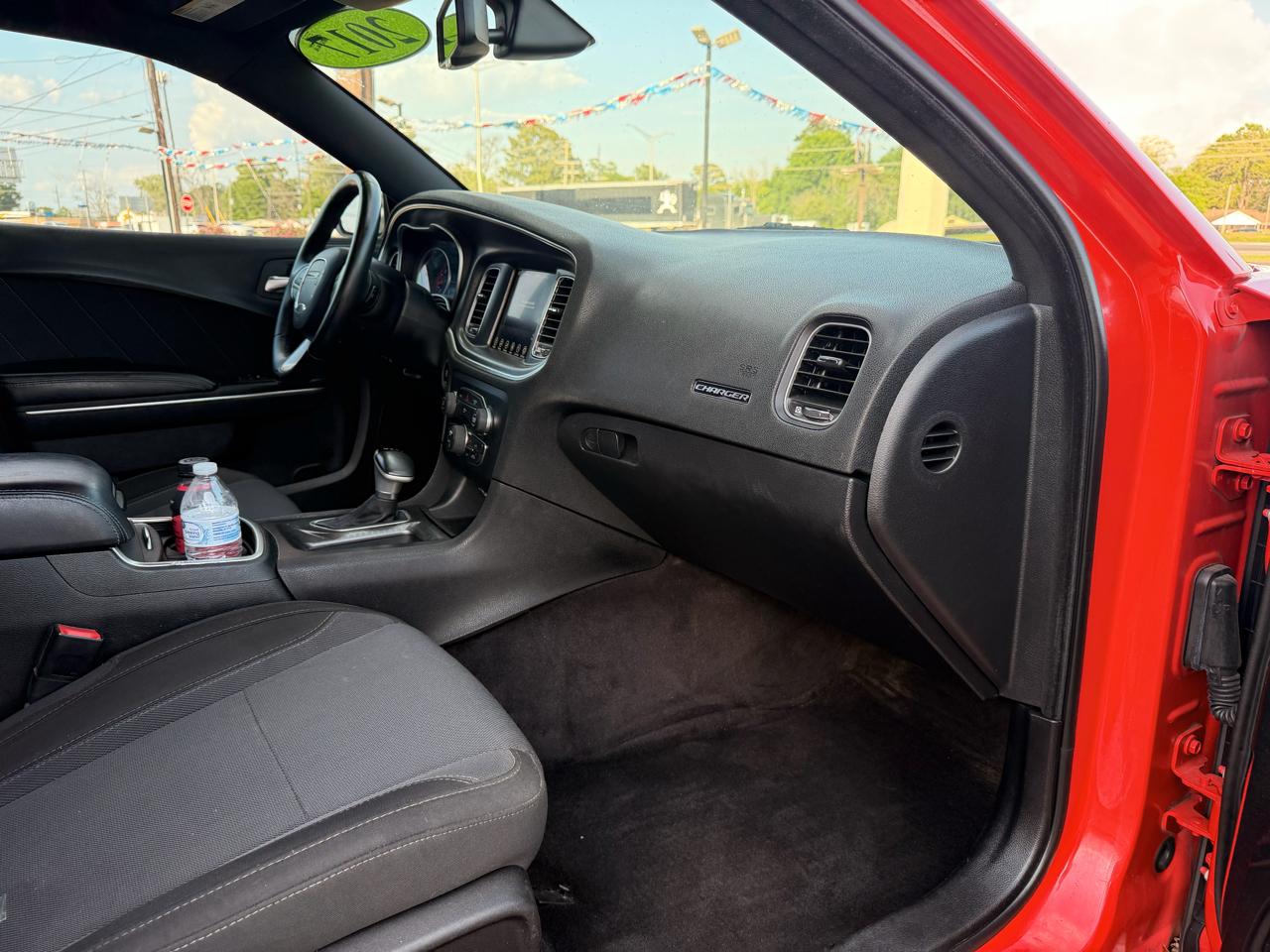 Dodge Charger SXT RWD 2017