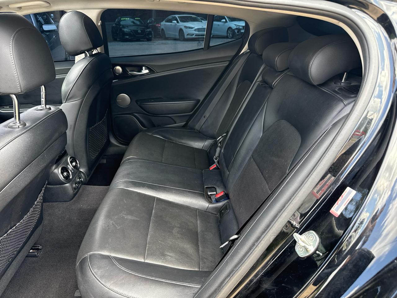 Kia Stinger Premium RWD 2018