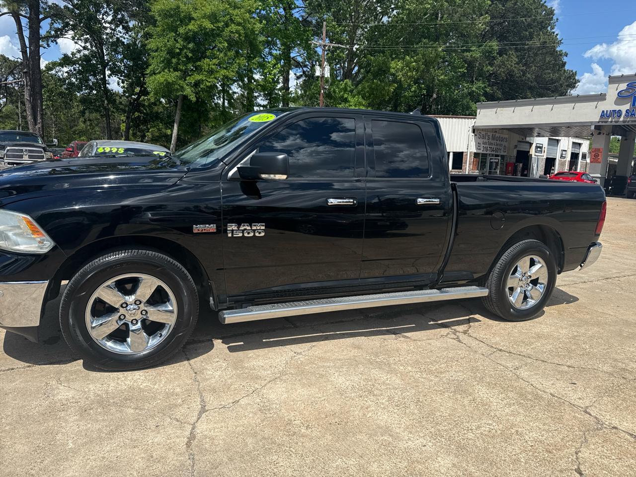 RAM 1500 2WD Quad Cab 140.5" Lone Star 2015