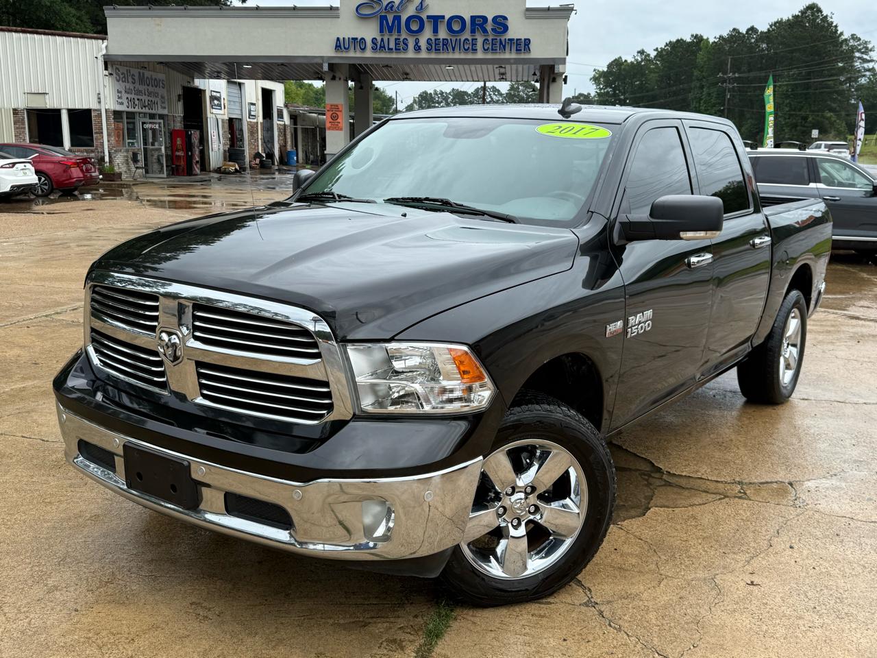 RAM 1500 Big Horn 4x4 Crew Cab 5'7" Box 2017