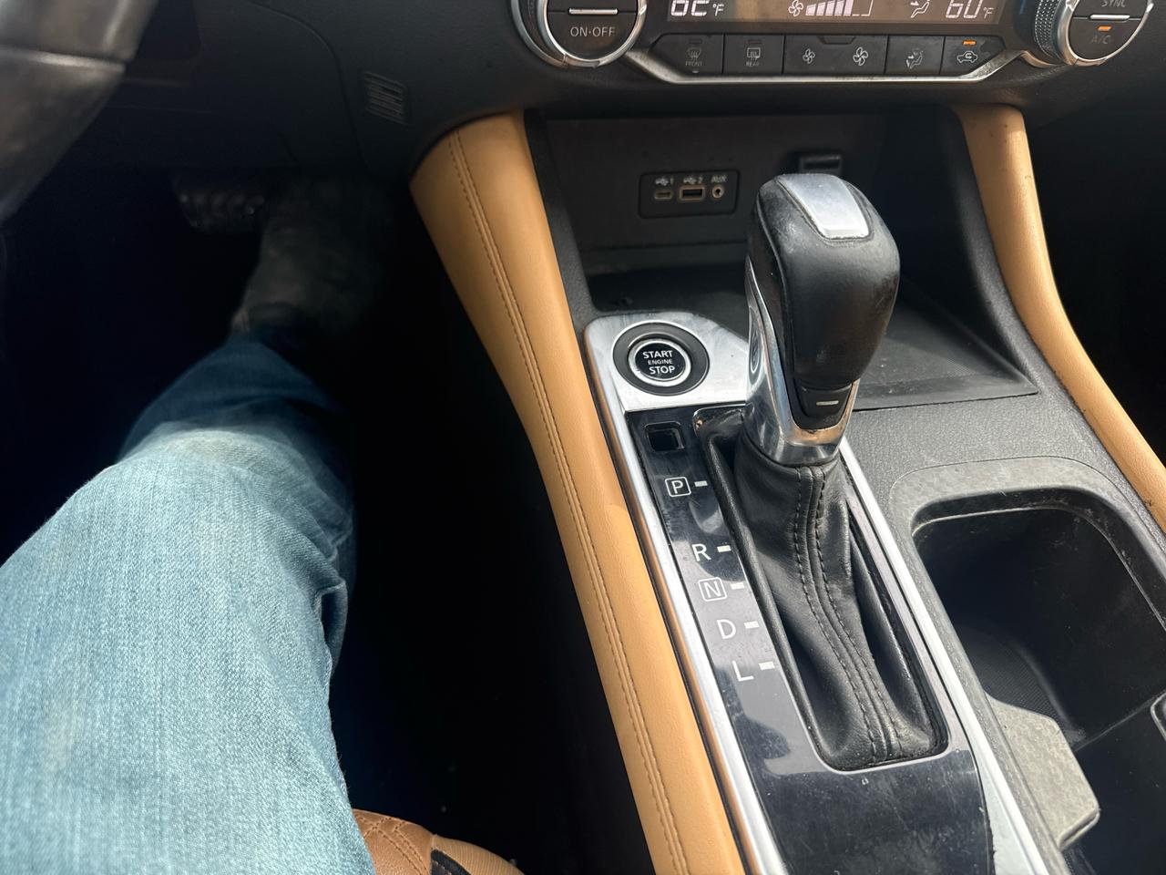 Nissan Sentra SV CVT 2023