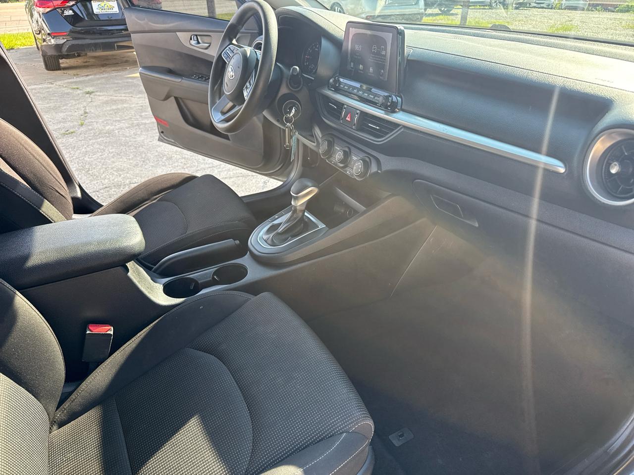 Kia Forte LXS IVT 2020