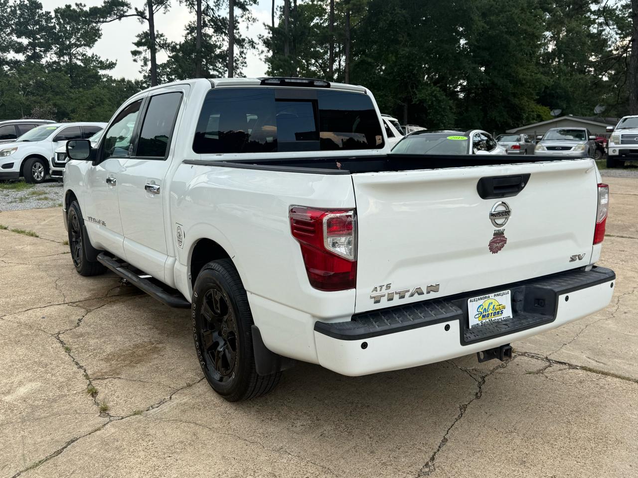 Nissan Titan 4x2 Crew Cab SV 2018
