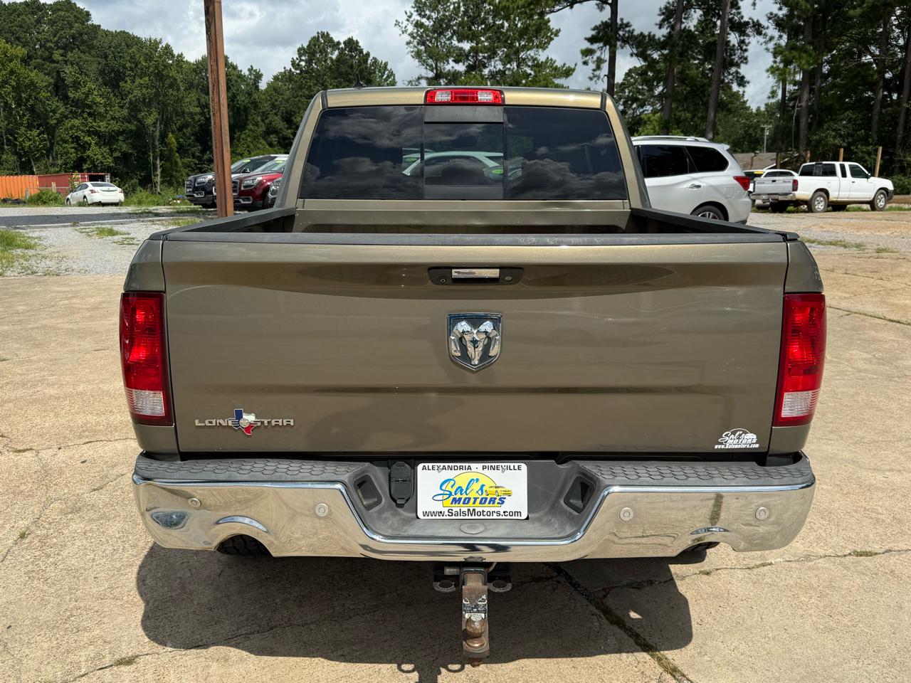 RAM 1500 2WD Crew Cab 140.5" Lone Star 2015
