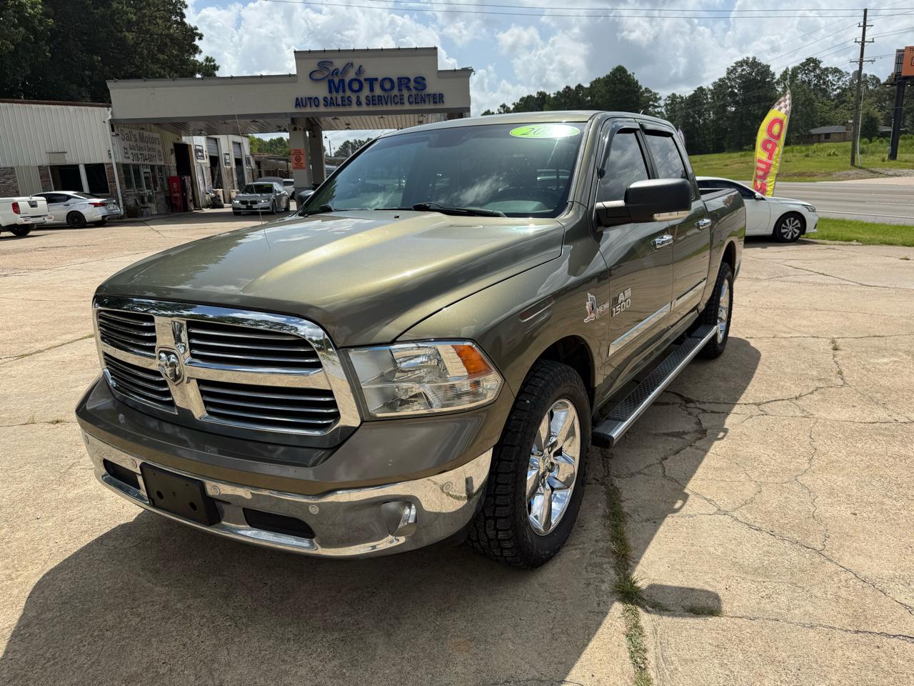 RAM 1500 2WD Crew Cab 140.5" Lone Star 2015