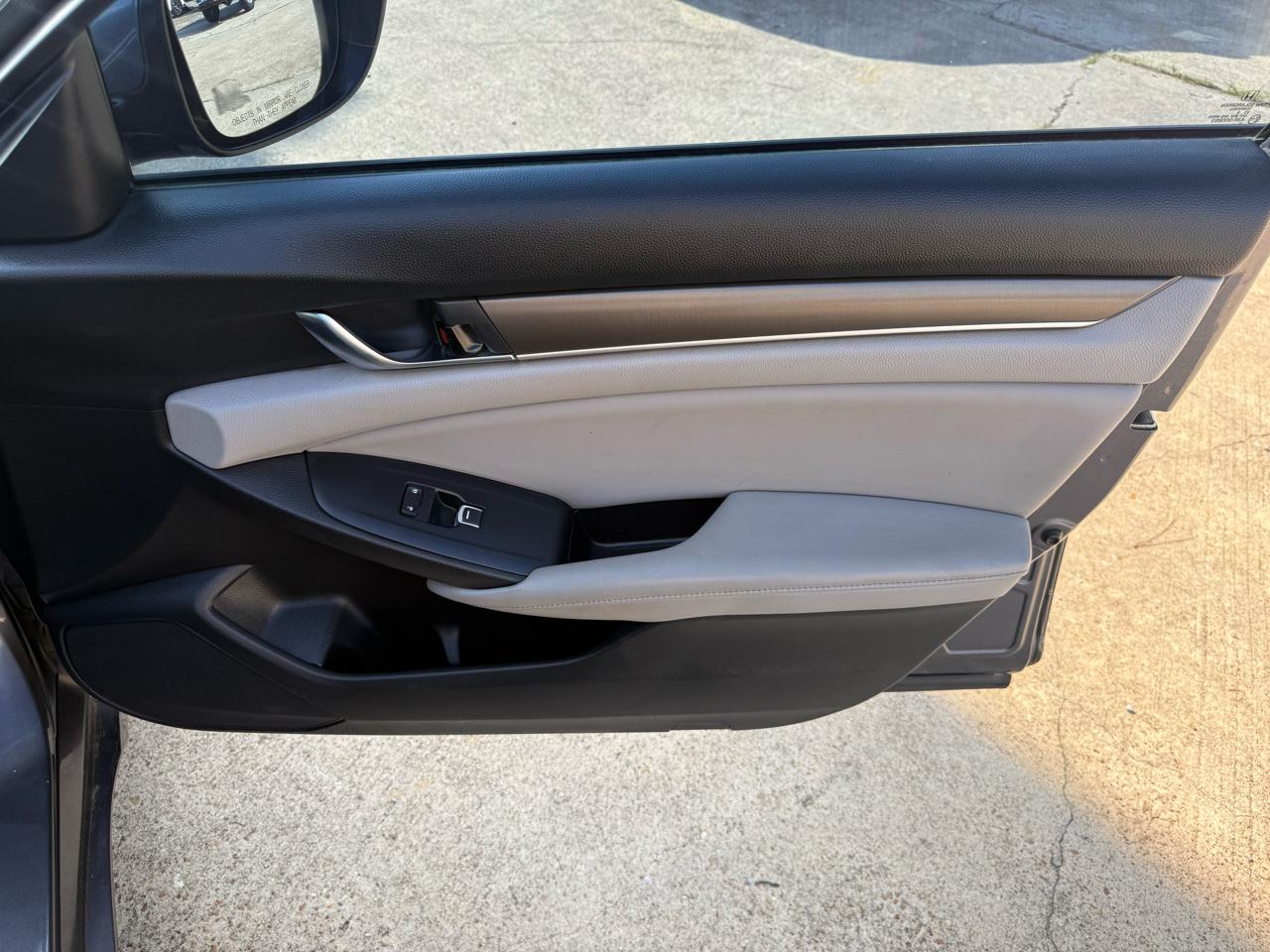 Honda Accord Sedan LX 1.5T CVT 2018