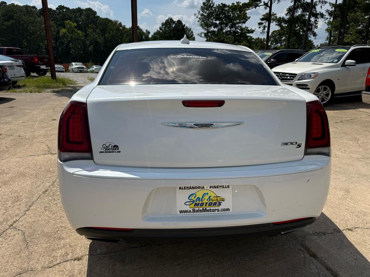 Chrysler 300 4dr Sdn 300S AWD 2016