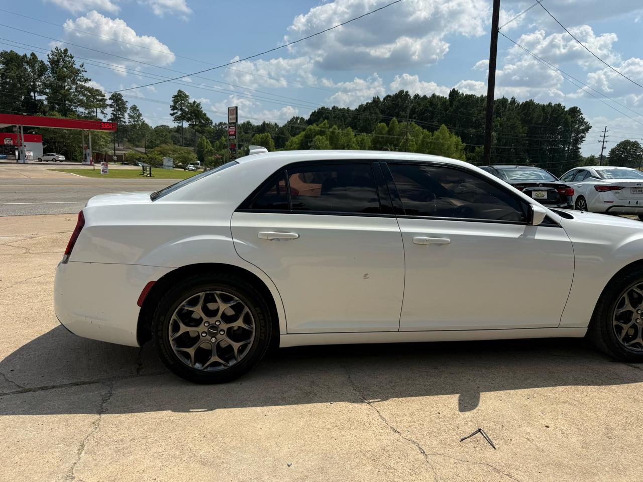 Chrysler 300 4dr Sdn 300S AWD 2016