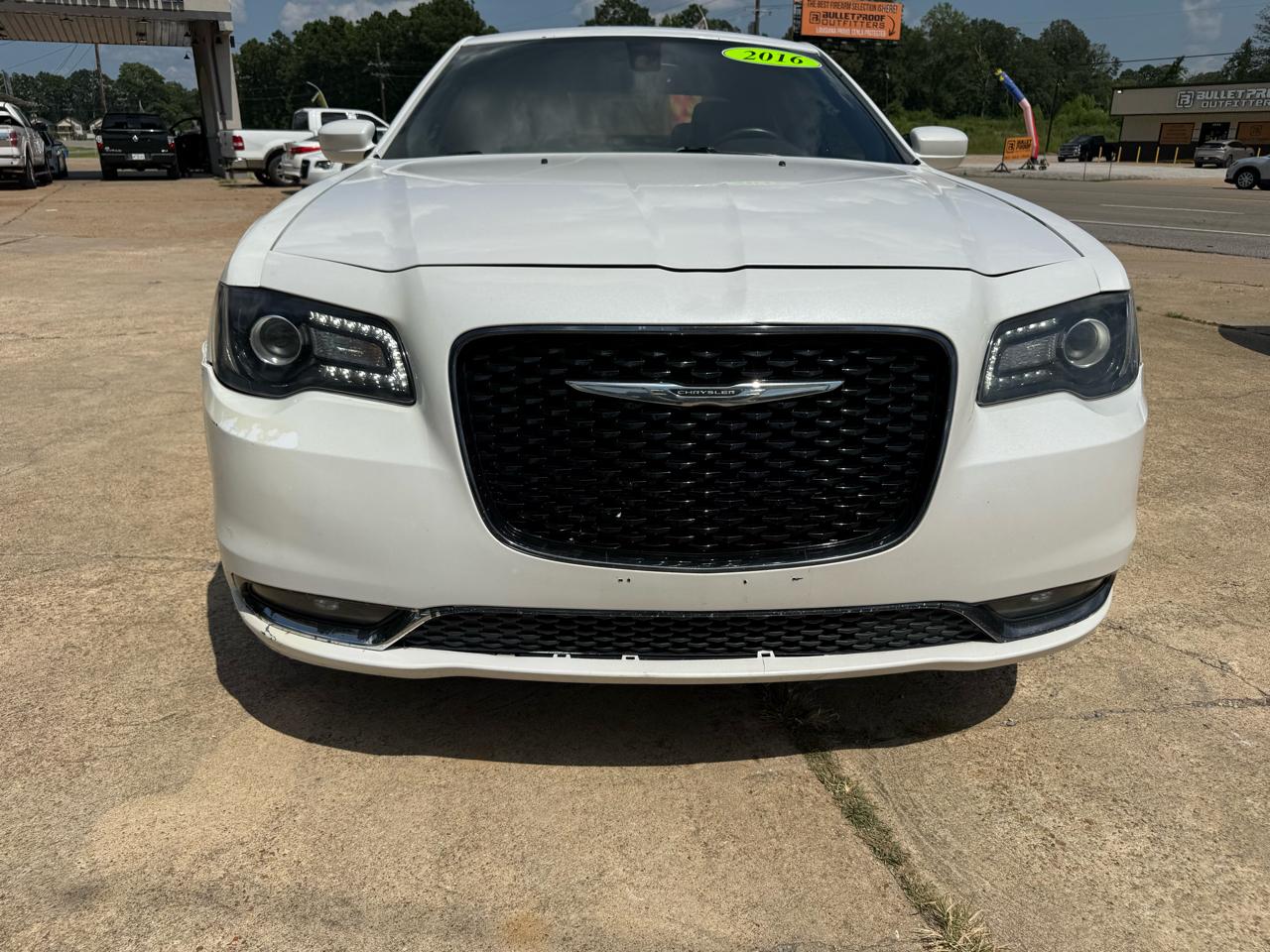 Chrysler 300 4dr Sdn 300S AWD 2016