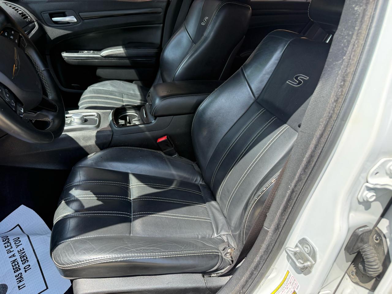 Chrysler 300 4dr Sdn 300S AWD 2016
