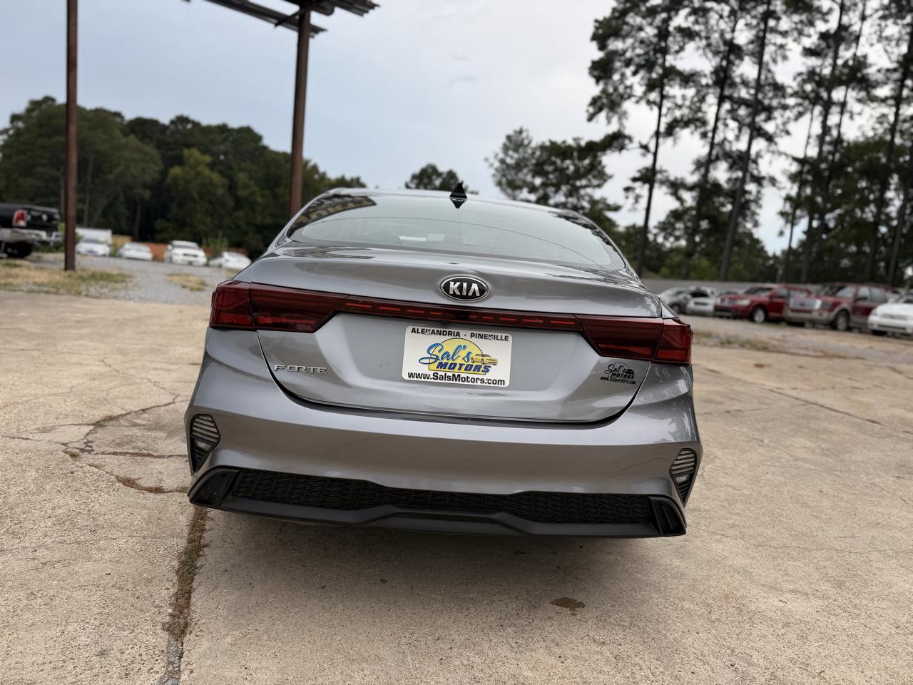 Kia Forte LXS IVT 2023