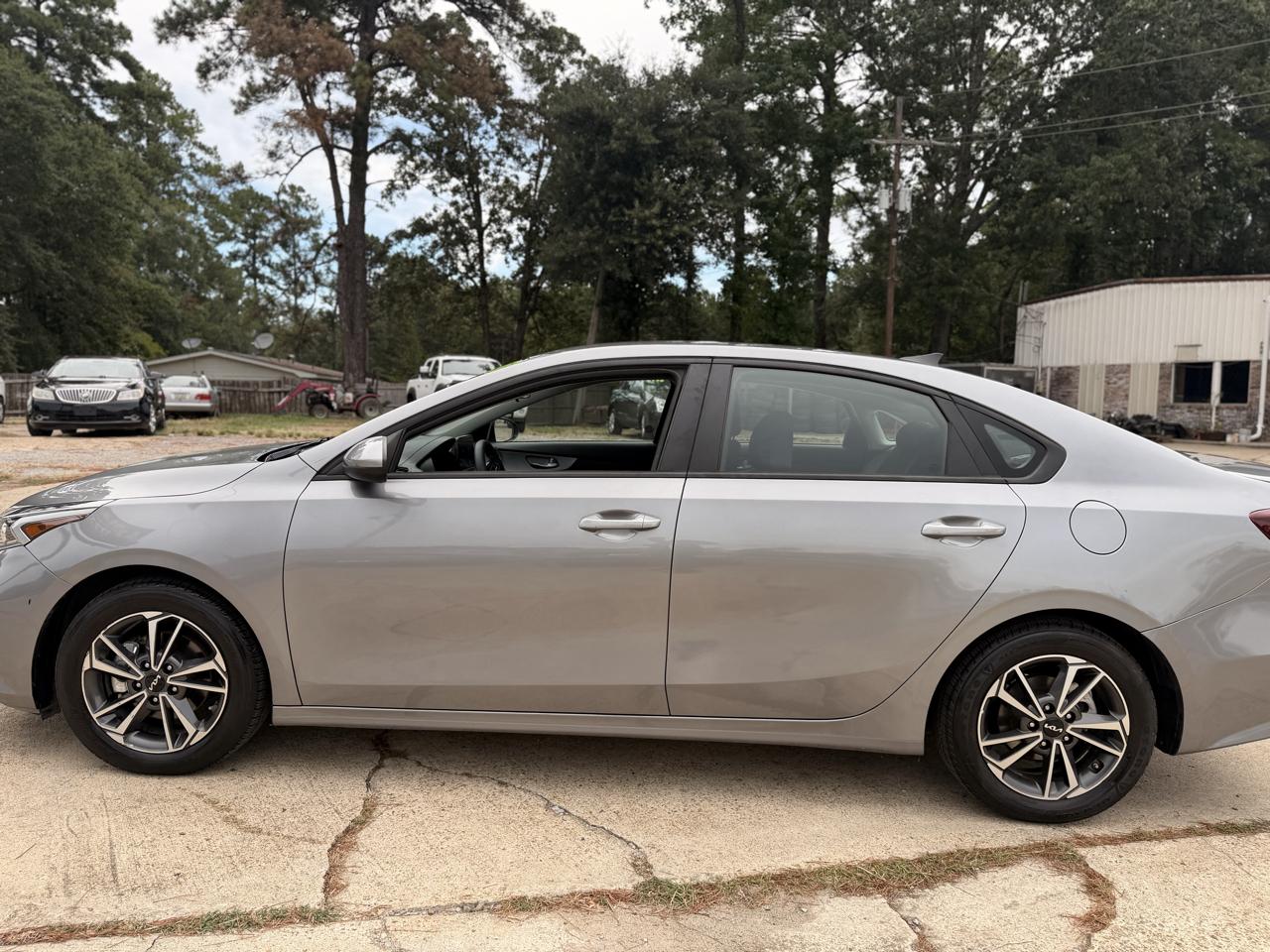 Kia Forte LXS IVT 2023