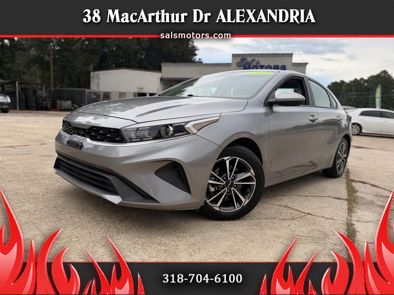 2023 Kia Forte LXS IVT