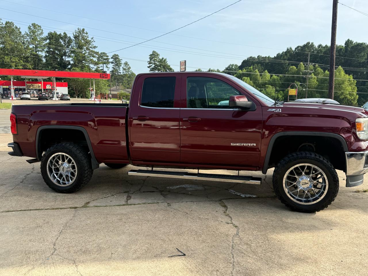 GMC Sierra 1500 4WD Double Cab 143.5" SLE 2015