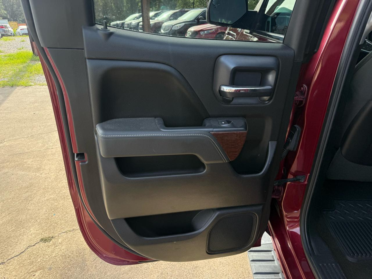 GMC Sierra 1500 4WD Double Cab 143.5" SLE 2015