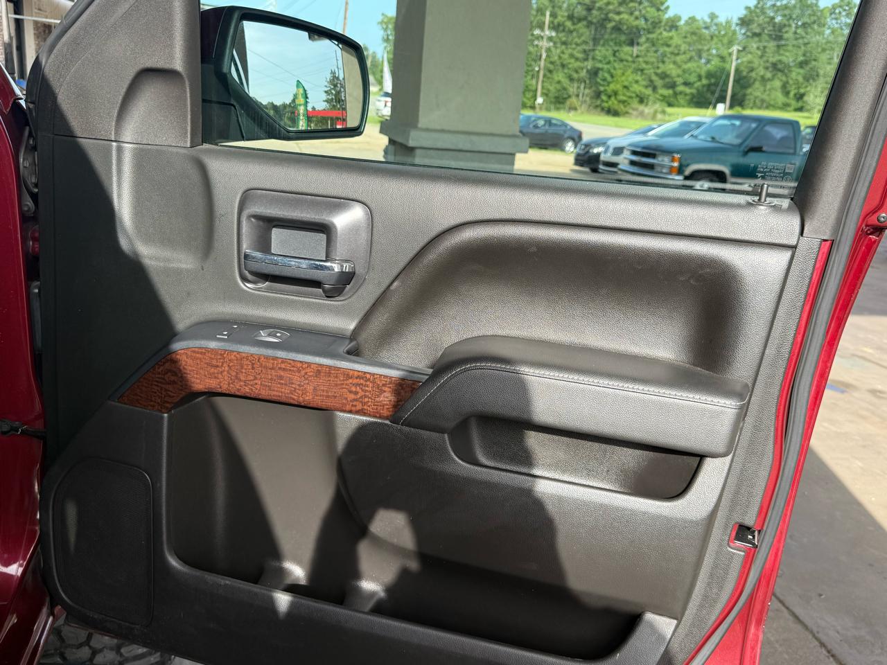 GMC Sierra 1500 4WD Double Cab 143.5" SLE 2015