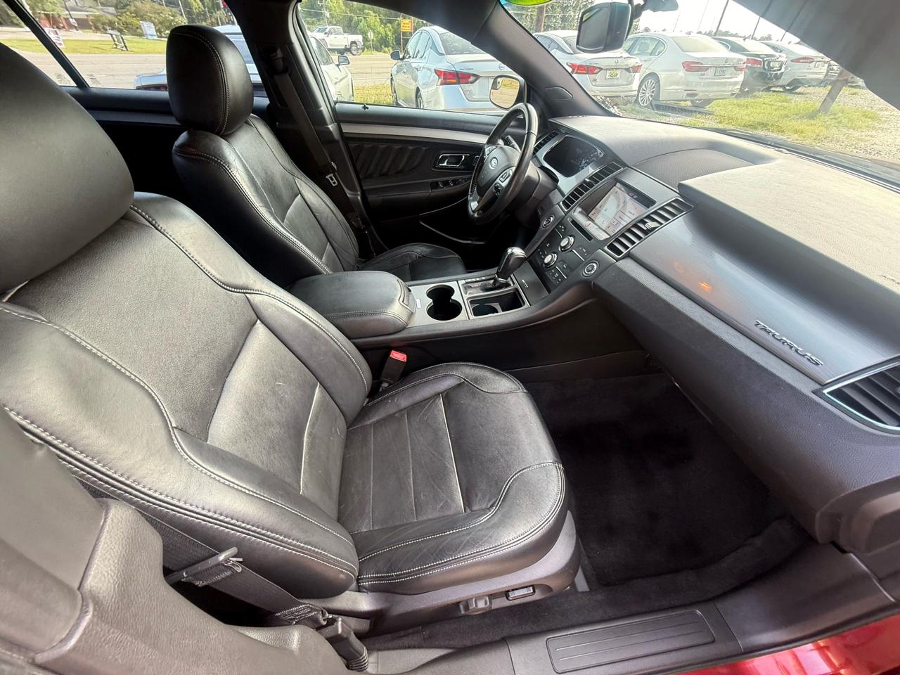 Ford Taurus SEL FWD 2018