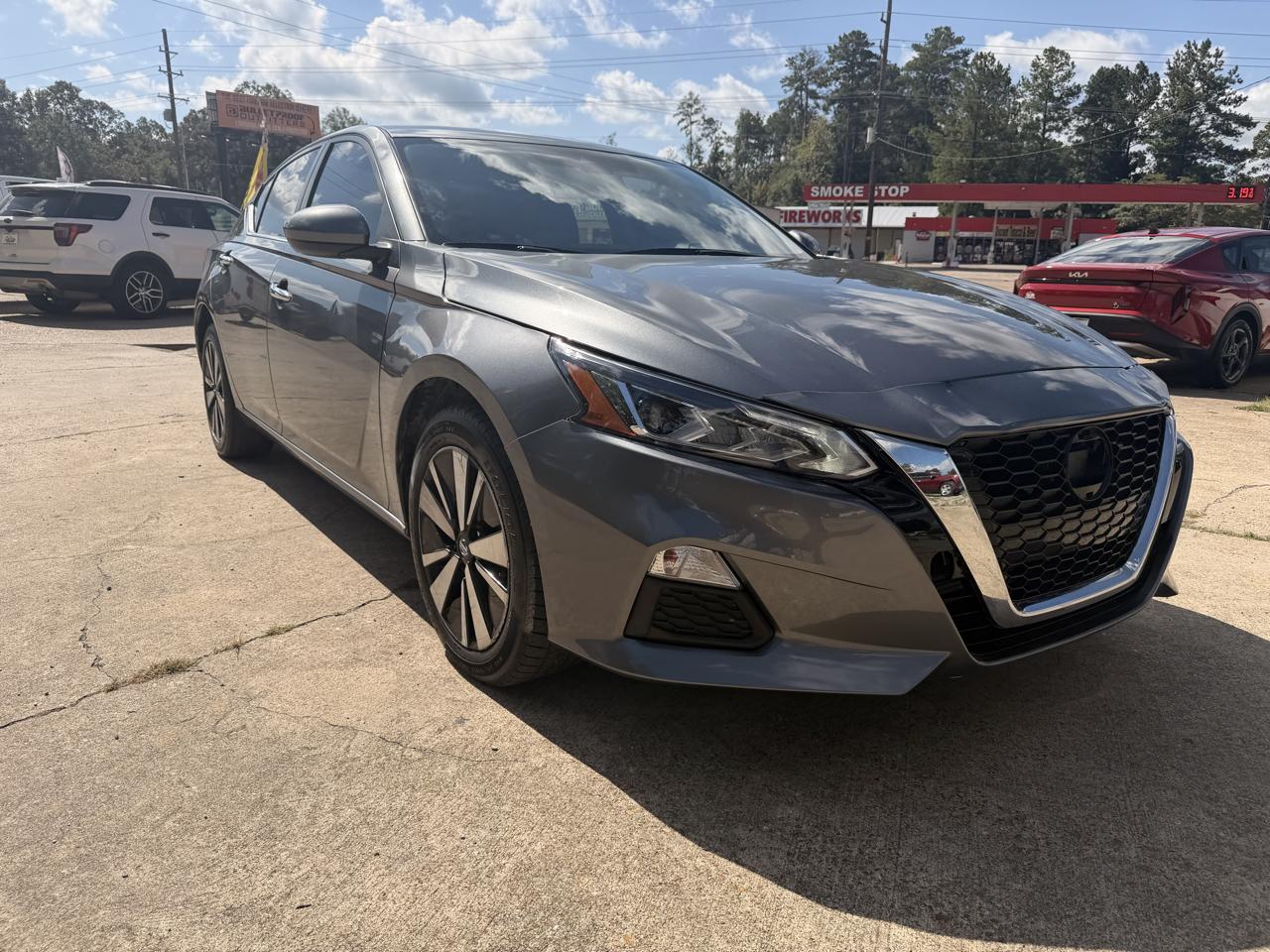 Nissan Altima 2.5 SV AWD Sedan 2022