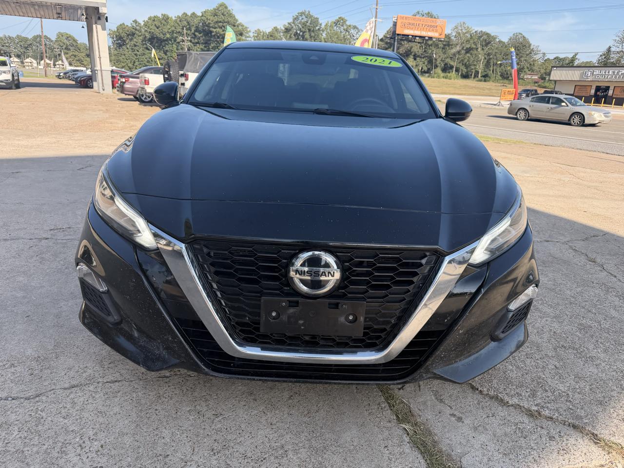 Nissan Altima 2.5 SV Sedan 2021