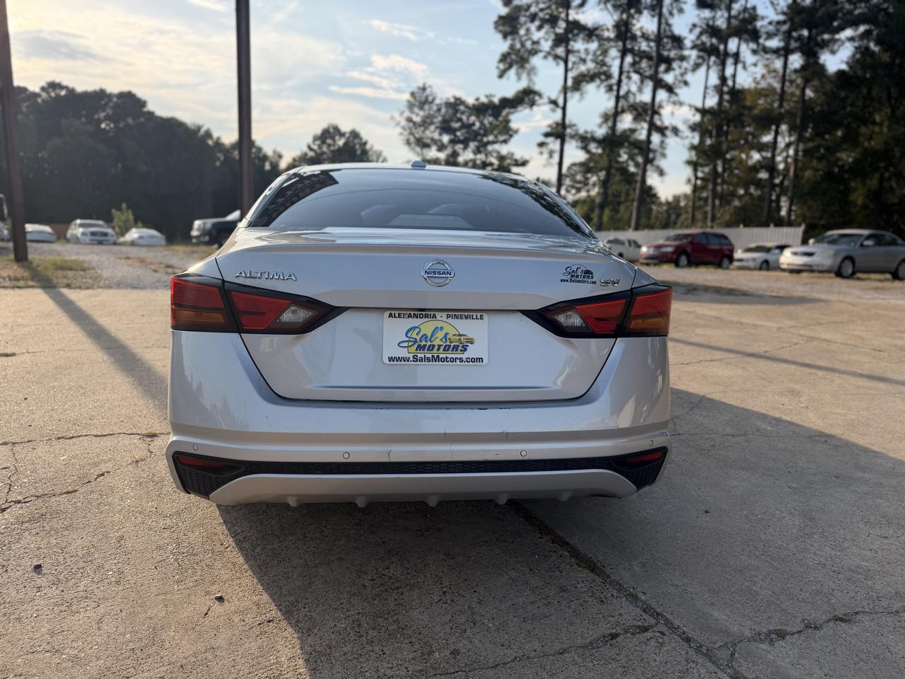 Nissan Altima 2.5 SV Sedan 2021