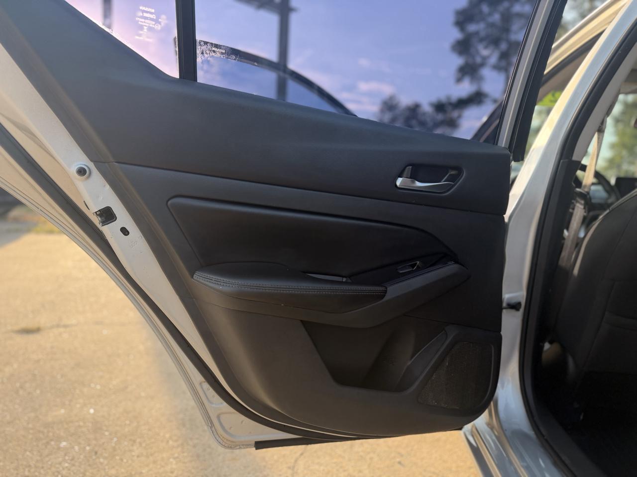 Nissan Altima 2.5 SV Sedan 2021