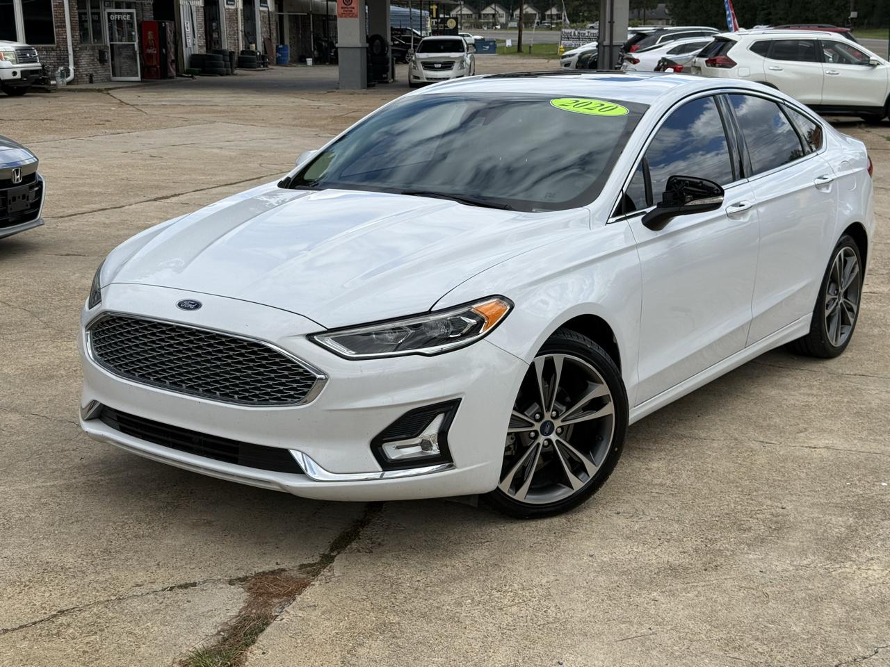 Ford Fusion Titanium AWD 2020