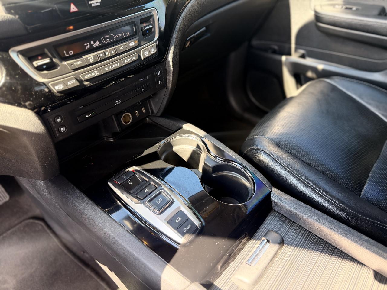 Honda Pilot Elite AWD 2017