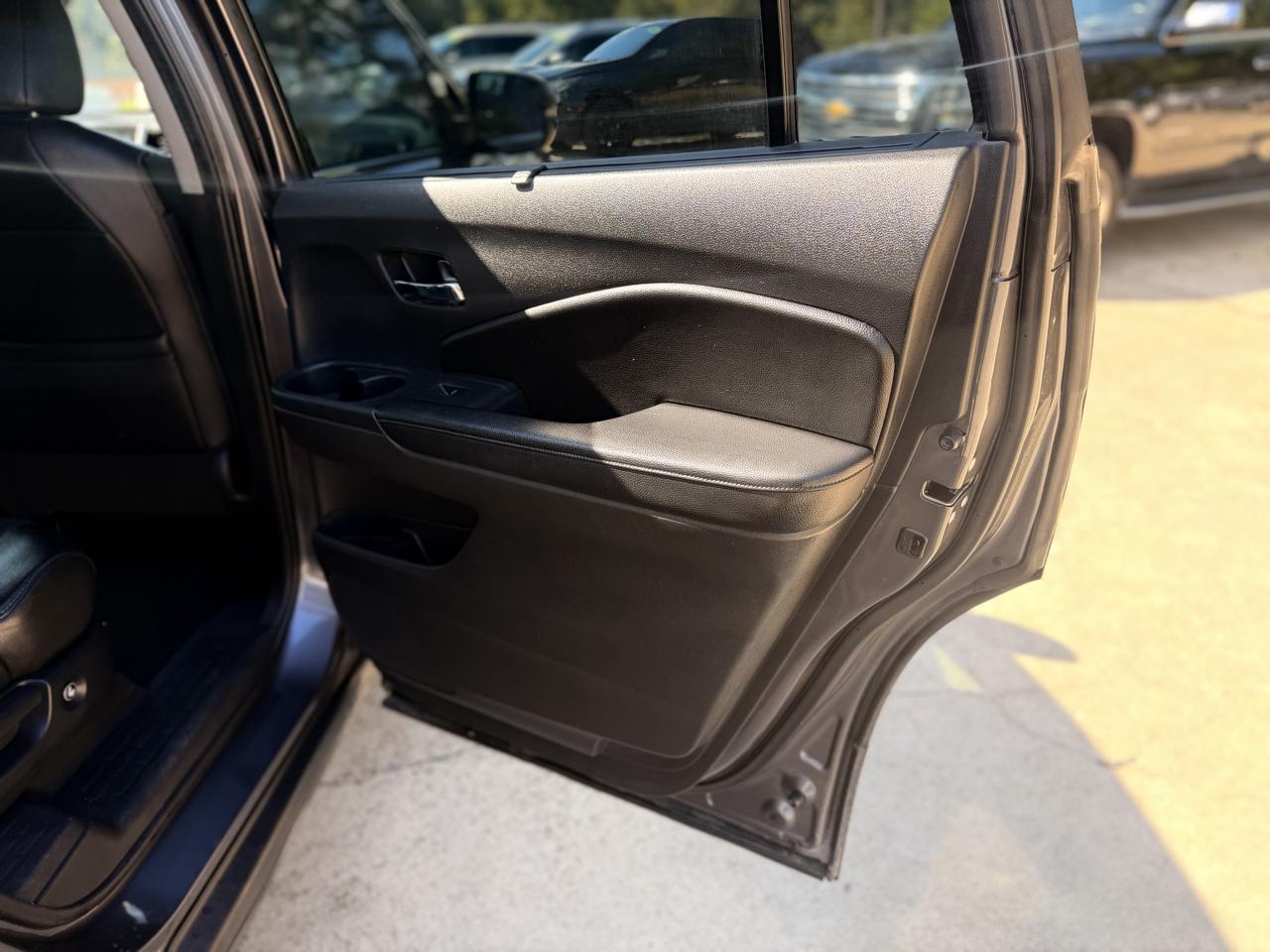 Honda Pilot Elite AWD 2017