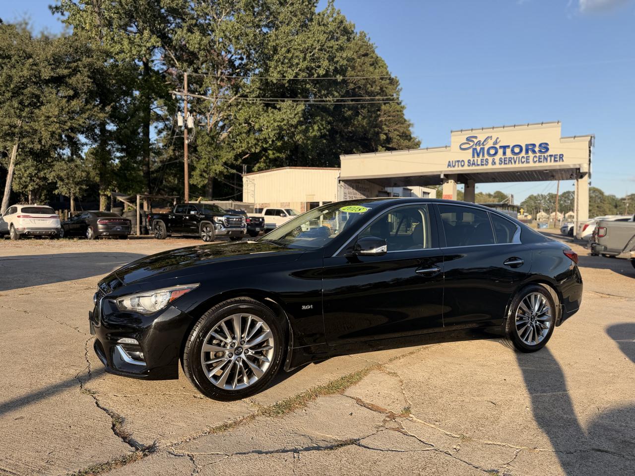 Infiniti Q50 3.0t LUXE RWD 2018