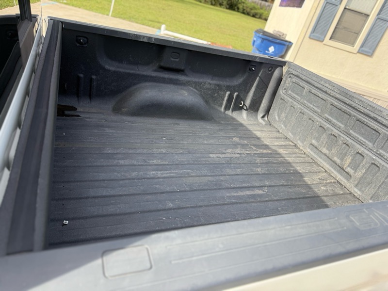 GMC Sierra 1500 4WD Crew Cab 143.5" SLT 2015