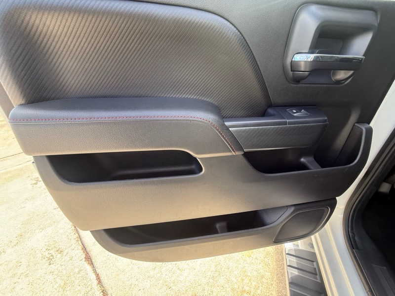 GMC Sierra 1500 4WD Crew Cab 143.5" SLT 2015