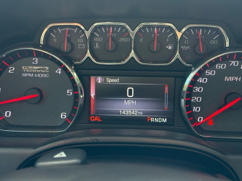 GMC Sierra 1500 4WD Crew Cab 143.5" SLT 2015