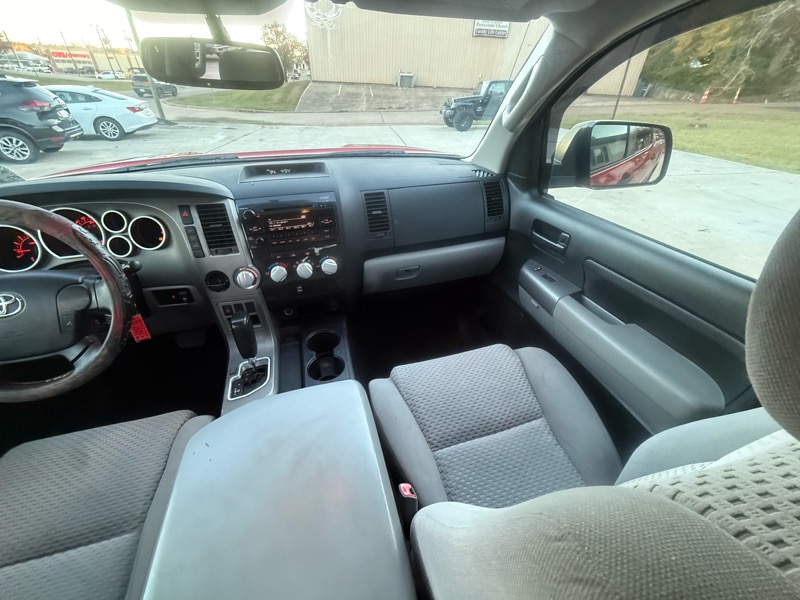 Toyota Tundra Tundra-Grade CrewMax 4.6L 2WD 2012