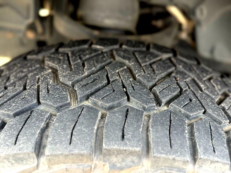 RAM 1500 4WD Crew Cab 140.5" Night 2017