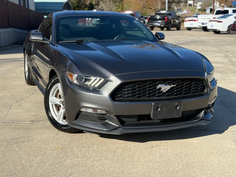 2016 Ford Mustang V6 Coupe