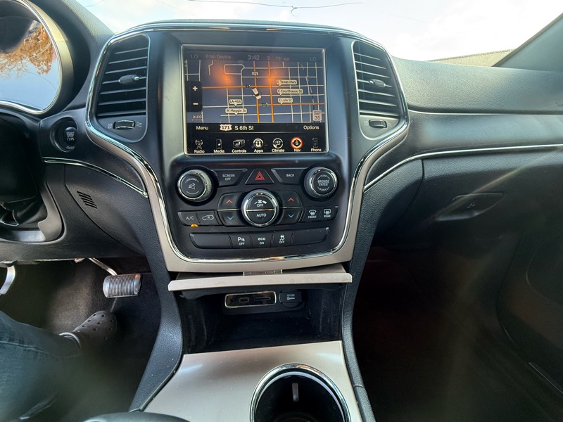 Jeep Grand Cherokee Limited 2WD 2015