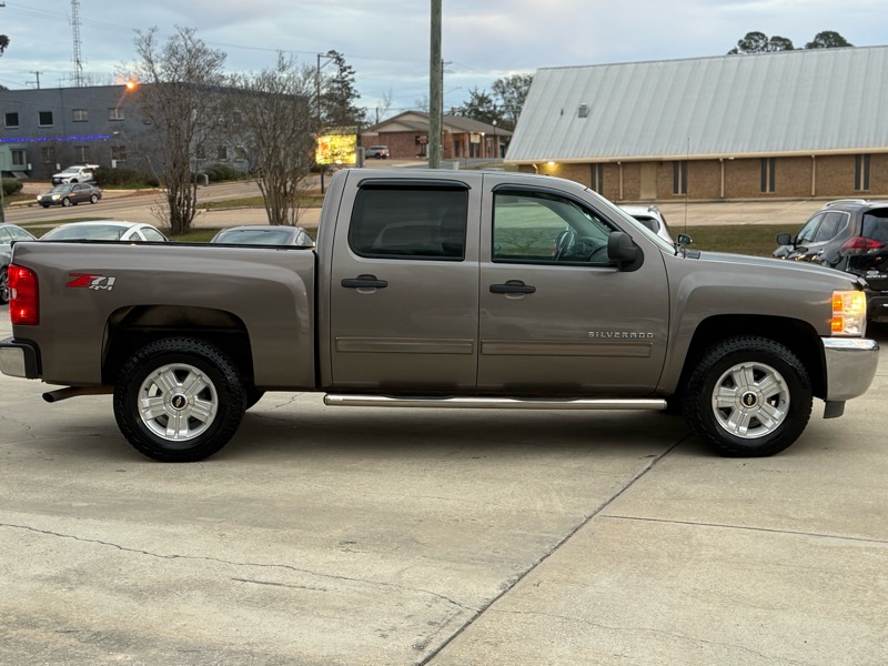 Chevrolet Silverado 1500 1LT Crew Cab 4WD 2013