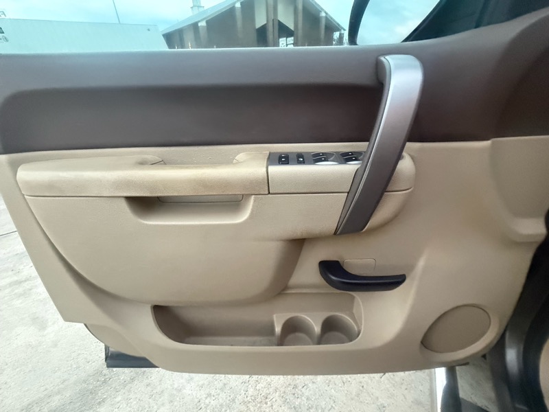 Chevrolet Silverado 1500 1LT Crew Cab 4WD 2013