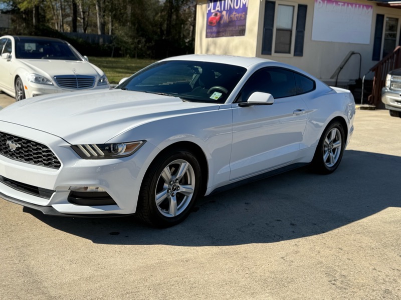 Ford Mustang V6 Coupe 2016