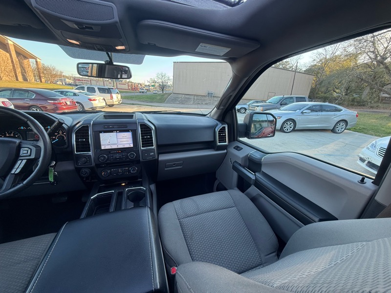 Ford F-150 4WD SuperCab 145" XLT 2016