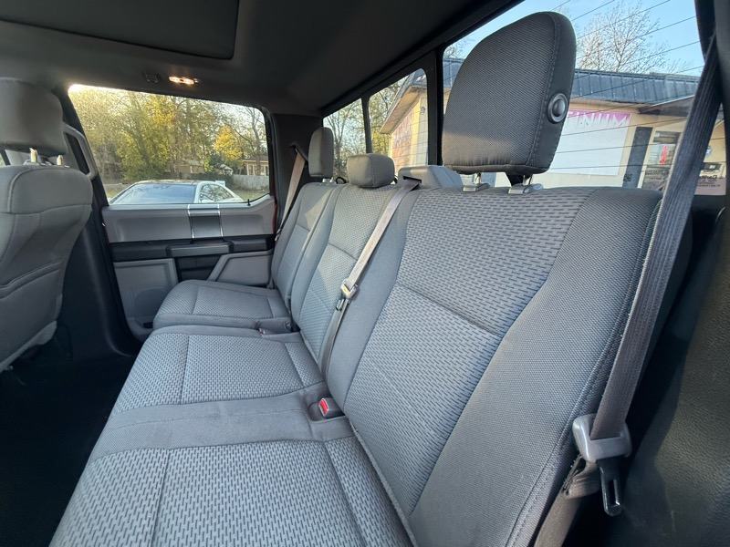 Ford F-150 4WD SuperCab 145" XLT 2016